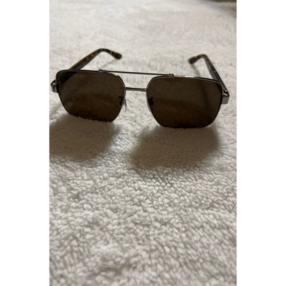 Gucci Sunglasses - Picture 5 of 10
